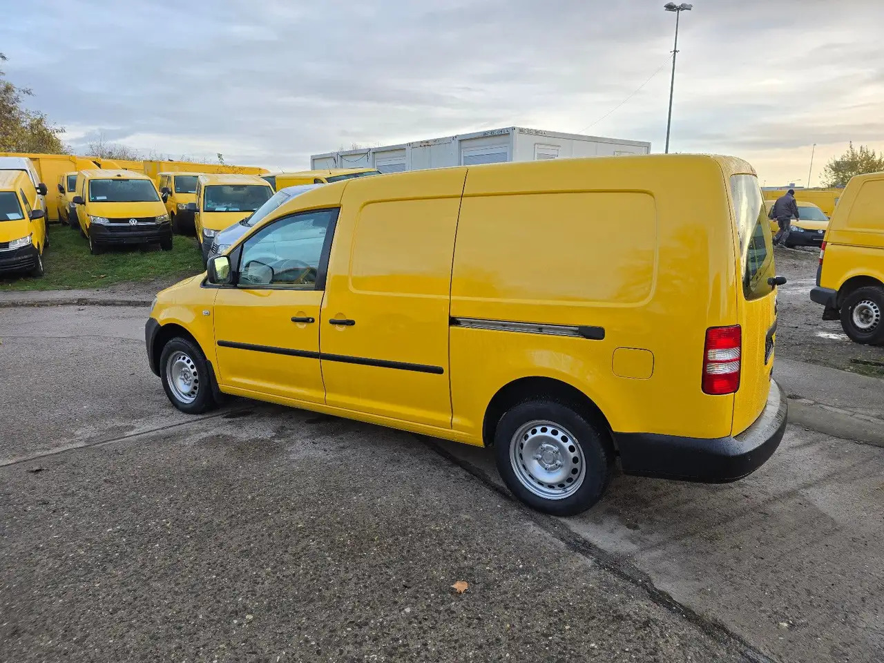 Volkswagen 2KN/Caddy/62kW/Lange Version - Furgon: obrázok 3 Volkswagen 2KN/Caddy/62kW/Lange Version - Furgon: obrázok 3