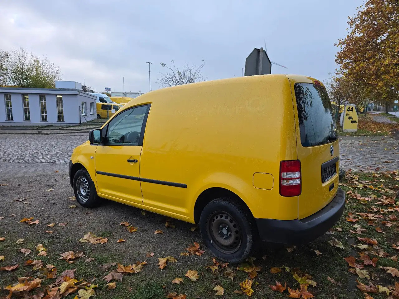 Volkswagen Caddy/62kW/Van/EU5/Scheckheft - Furgon: obrázok 3 Volkswagen Caddy/62kW/Van/EU5/Scheckheft - Furgon: obrázok 3