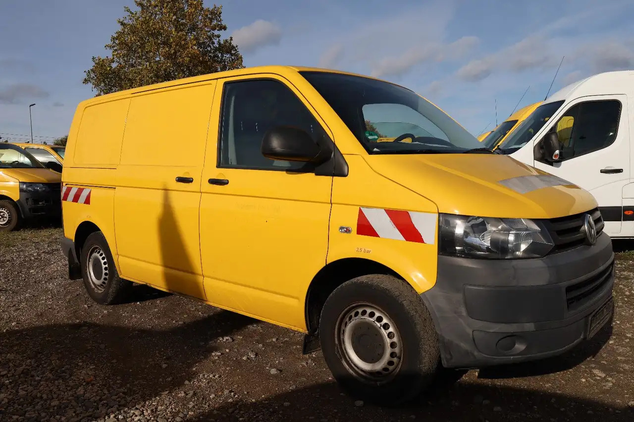 Volkswagen T5 Transporter/ 2.0 TDI/EU5/Werkstatt - Furgon: obrázok 2 Volkswagen T5 Transporter/ 2.0 TDI/EU5/Werkstatt - Furgon: obrázok 2
