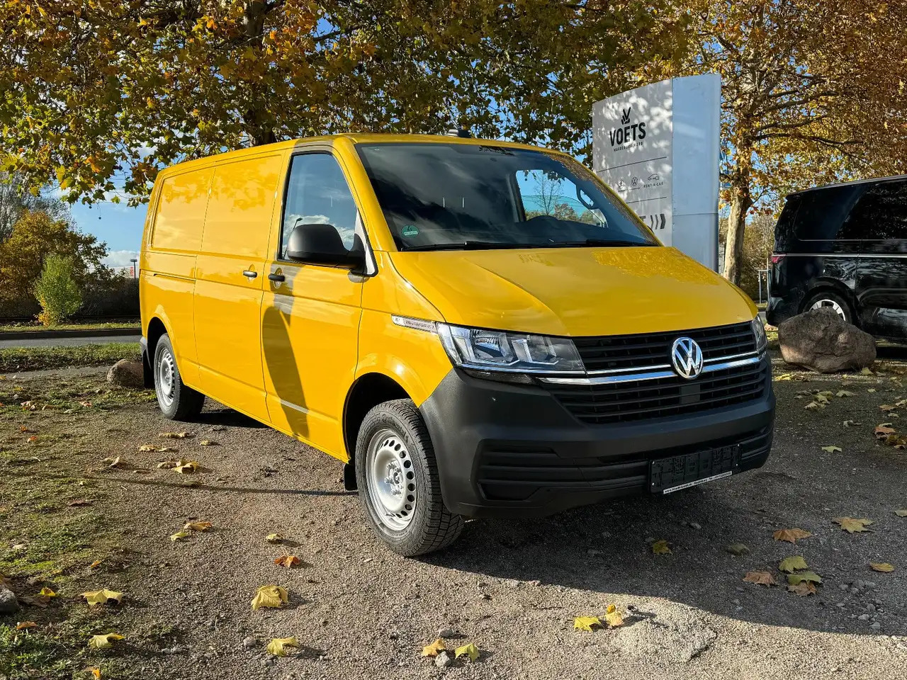 Volkswagen T6.1 Transporter Kasten Kasten lang FWD - Furgon: obrázok 1 Volkswagen T6.1 Transporter Kasten Kasten lang FWD - Furgon: obrázok 1