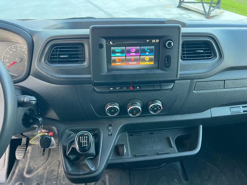 Dodávka skriňová nadstavba Renault Master 2.3 diesel 165pk*Renault Master 2021*: obrázok 15