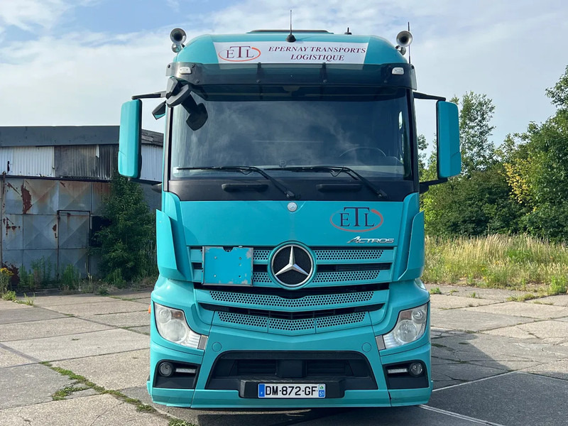 Mercedes-Benz Actros 1845 ADR FL-AT-OX***635000km***Actros 1845 - Ťahač: obrázok 4 Mercedes-Benz Actros 1845 ADR FL-AT-OX***635000km***Actros 1845 - Ťahač: obrázok 4