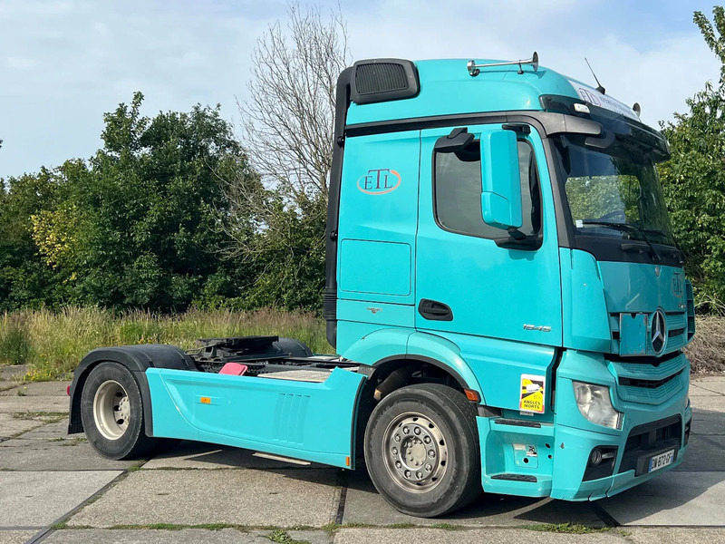 Mercedes-Benz Actros 1845 ADR FL-AT-OX***635000km***Actros 1845 - Ťahač: obrázok 3 Mercedes-Benz Actros 1845 ADR FL-AT-OX***635000km***Actros 1845 - Ťahač: obrázok 3