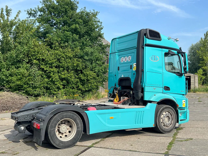 Mercedes-Benz Actros 1845 ADR FL-AT-OX***635000km***Actros 1845 - Ťahač: obrázok 2 Mercedes-Benz Actros 1845 ADR FL-AT-OX***635000km***Actros 1845 - Ťahač: obrázok 2