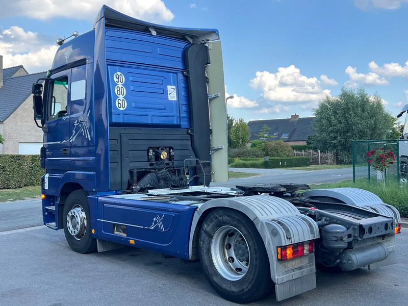 Mercedes-Benz Actros 1850 V8***Euro3**MEGA SPACE 1850 TOP CONDITION** - Ťahač: obrázok 4 Mercedes-Benz Actros 1850 V8***Euro3**MEGA SPACE 1850 TOP CONDITION** - Ťahač: obrázok 4
