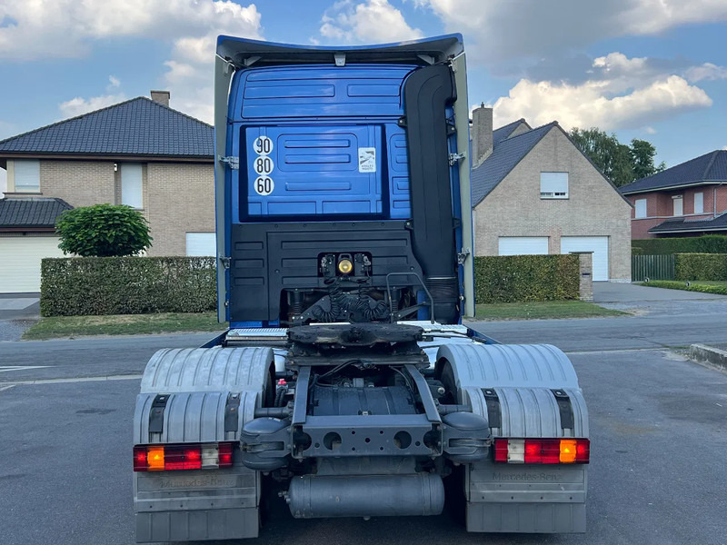 Mercedes-Benz Actros 1850 V8***Euro3**MEGA SPACE 1850 TOP CONDITION** - Ťahač: obrázok 5 Mercedes-Benz Actros 1850 V8***Euro3**MEGA SPACE 1850 TOP CONDITION** - Ťahač: obrázok 5
