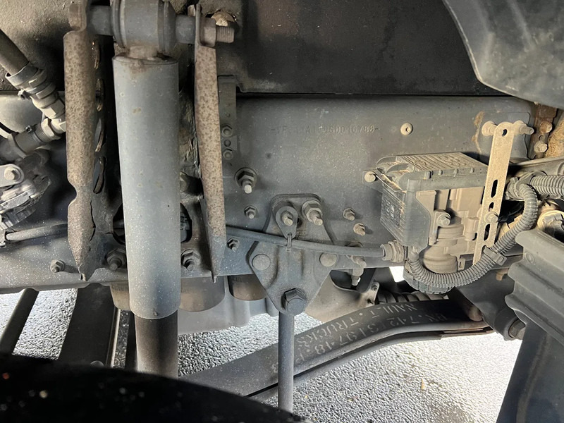 Renault T460 2016**Belgian truck**NW Tacho**T460 2016 - Ťahač: obrázok 5 Renault T460 2016**Belgian truck**NW Tacho**T460 2016 - Ťahač: obrázok 5