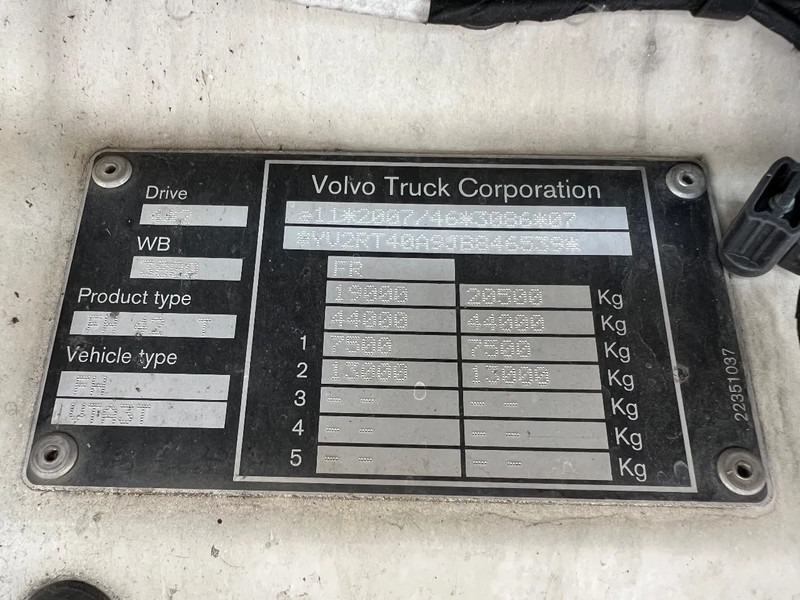 Volvo FH 500 2018***FH500 parkcool***764000km - Ťahač: obrázok 2 Volvo FH 500 2018***FH500 parkcool***764000km - Ťahač: obrázok 2