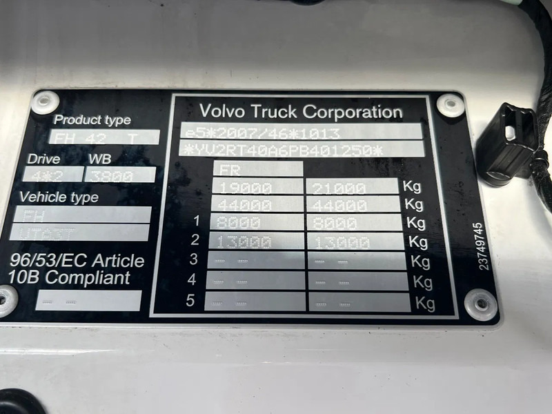 Volvo FH 500 XL CAB**FH 500 TURBO COMPOUND*Model 2023 - Ťahač: obrázok 5 Volvo FH 500 XL CAB**FH 500 TURBO COMPOUND*Model 2023 - Ťahač: obrázok 5