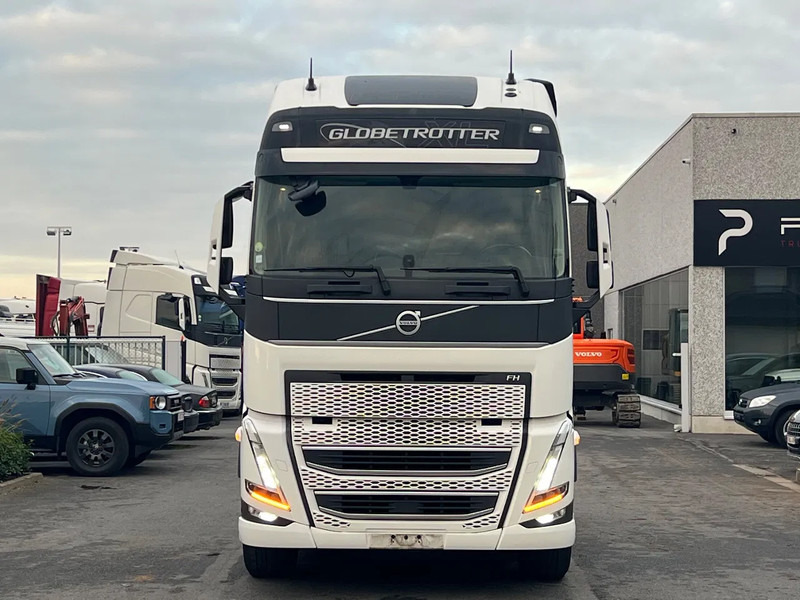 Volvo FH 500 XL CABINE**Prod 2022*FH 500 XL full colour* - Ťahač: obrázok 2 Volvo FH 500 XL CABINE**Prod 2022*FH 500 XL full colour* - Ťahač: obrázok 2