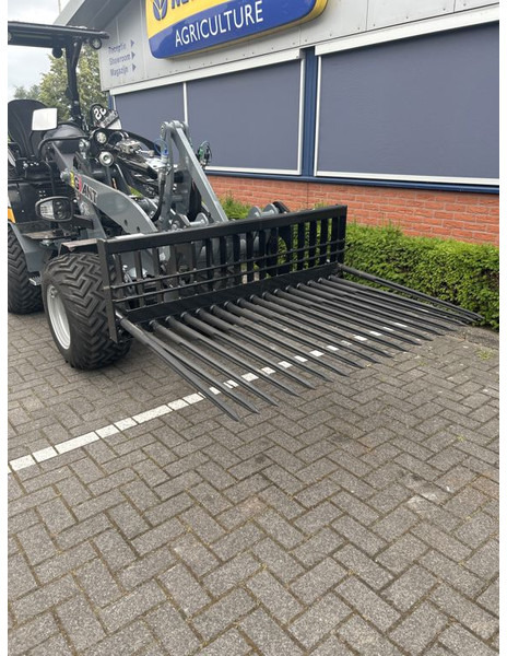 Giant Tobroco Tegelriek - Kolesový nakladač: obrázok 2 Giant Tobroco Tegelriek - Kolesový nakladač: obrázok 2