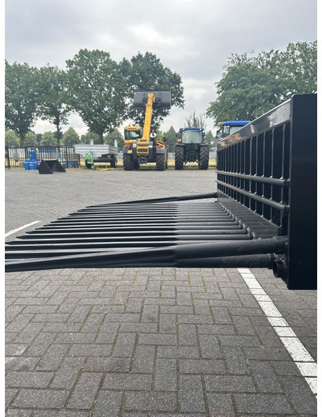 Giant Tobroco Tegelriek - Kolesový nakladač: obrázok 5 Giant Tobroco Tegelriek - Kolesový nakladač: obrázok 5