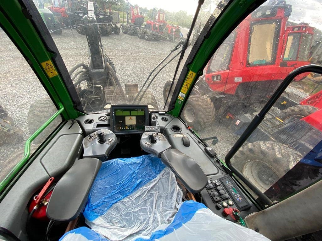 Lesnícky harvestor John Deere 1470 E: obrázok 11 Lesnícky harvestor John Deere 1470 E: obrázok 11