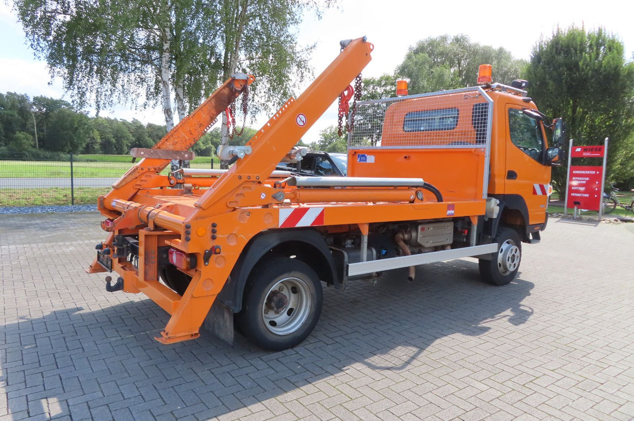 FUSO Canter 6 C 18 4x4 Kommunal Winterdienst - Dodávka sklápač: obrázok 4 FUSO Canter 6 C 18 4x4 Kommunal Winterdienst - Dodávka sklápač: obrázok 4