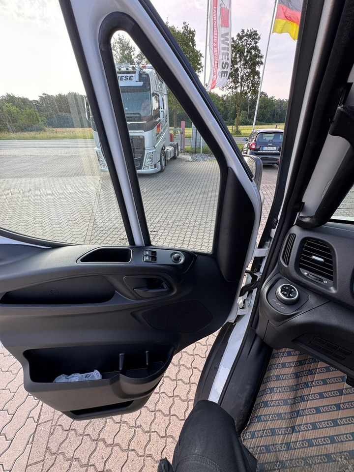 Odťahovy voz Iveco 70C18HA, Maschinen & Arbeitsbühnentrans. 2940kg!: obrázok 14