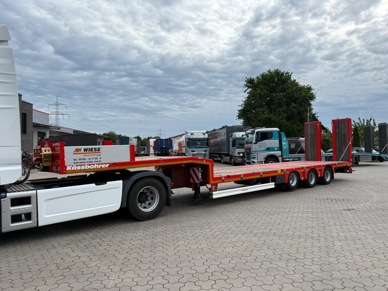 Kässbohrer K.SLS ECO Tieflader mit hydraulischen Rampen - Náves podvalník: obrázok 4 Kässbohrer K.SLS ECO Tieflader mit hydraulischen Rampen - Náves podvalník: obrázok 4