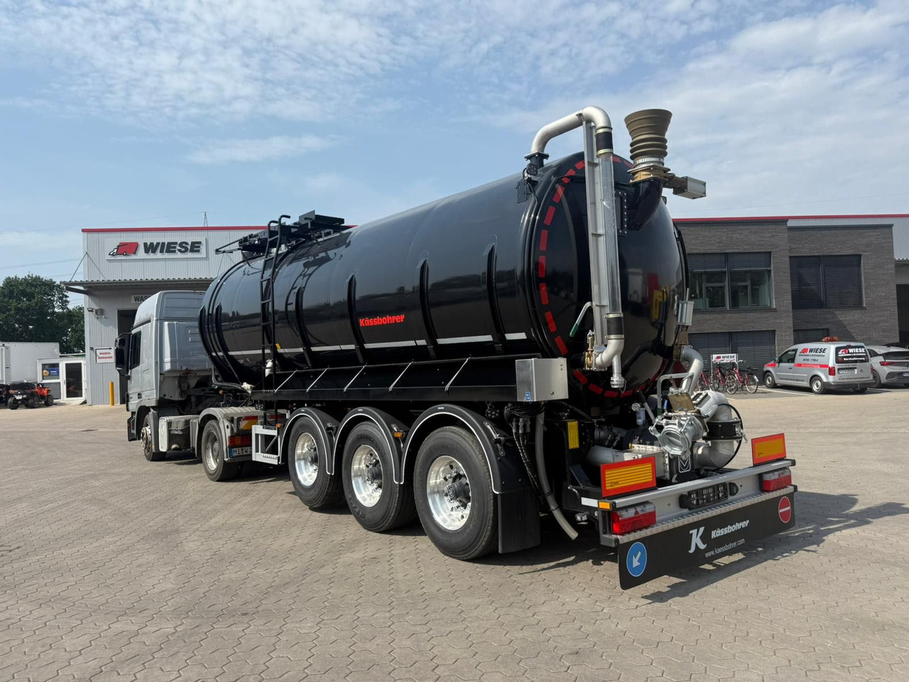 Kässbohrer K.STN L 30 Edelstahl Tanker Gülle Naturabfall - Cisternový náves: obrázok 1 Kässbohrer K.STN L 30 Edelstahl Tanker Gülle Naturabfall - Cisternový náves: obrázok 1