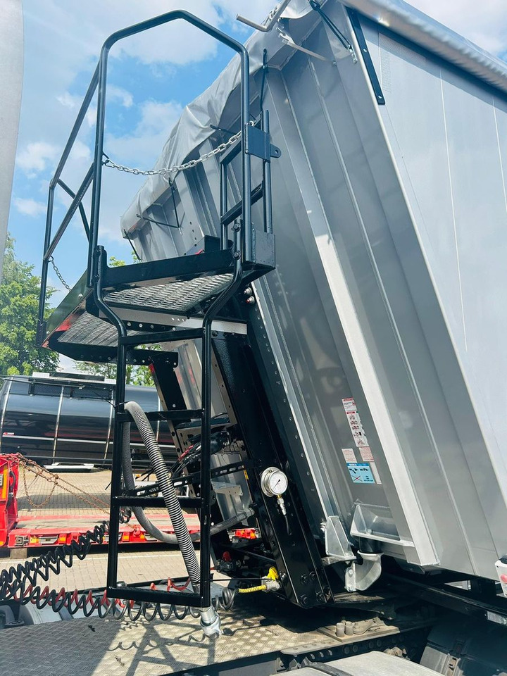 Kempf SKM 36/3 AK 3-Achs Alu Sattelkipper 50m³ - Náves sklápěcí: obrázok 5 Kempf SKM 36/3 AK 3-Achs Alu Sattelkipper 50m³ - Náves sklápěcí: obrázok 5