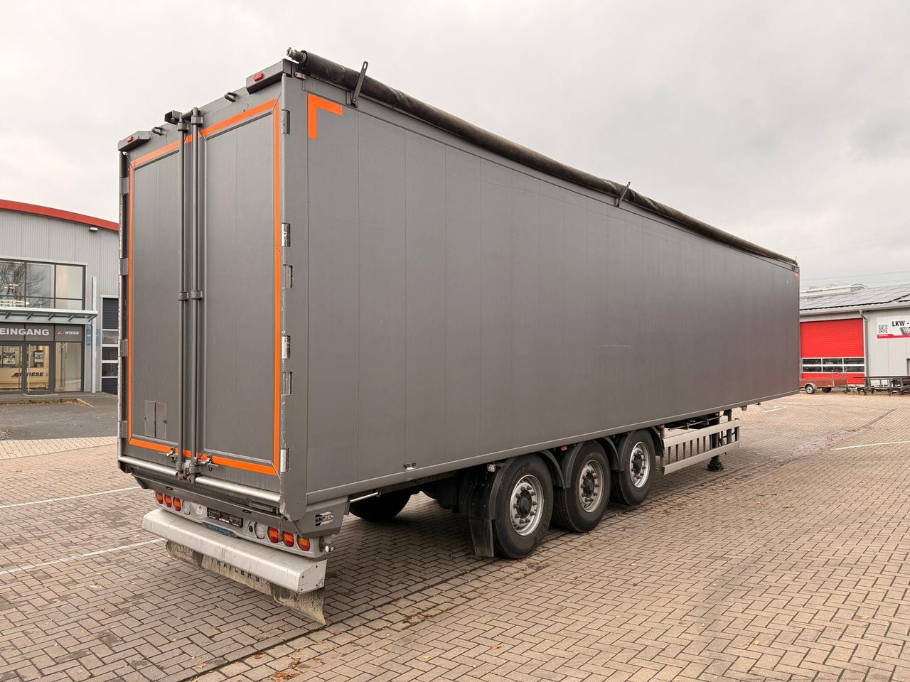 Knapen K100 Schubboden 92m³ 10mm Boden Powersheet - Náves s posuvnou podlahou: obrázok 4 Knapen K100 Schubboden 92m³ 10mm Boden Powersheet - Náves s posuvnou podlahou: obrázok 4