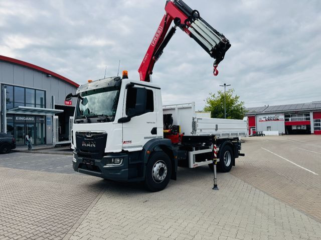 MAN 18.320 4x4 mit Fassi Ladekran Sofort Verfügbar - Sklápač, Auto s hydraulickou rukou: obrázok 3 MAN 18.320 4x4 mit Fassi Ladekran Sofort Verfügbar - Sklápač, Auto s hydraulickou rukou: obrázok 3