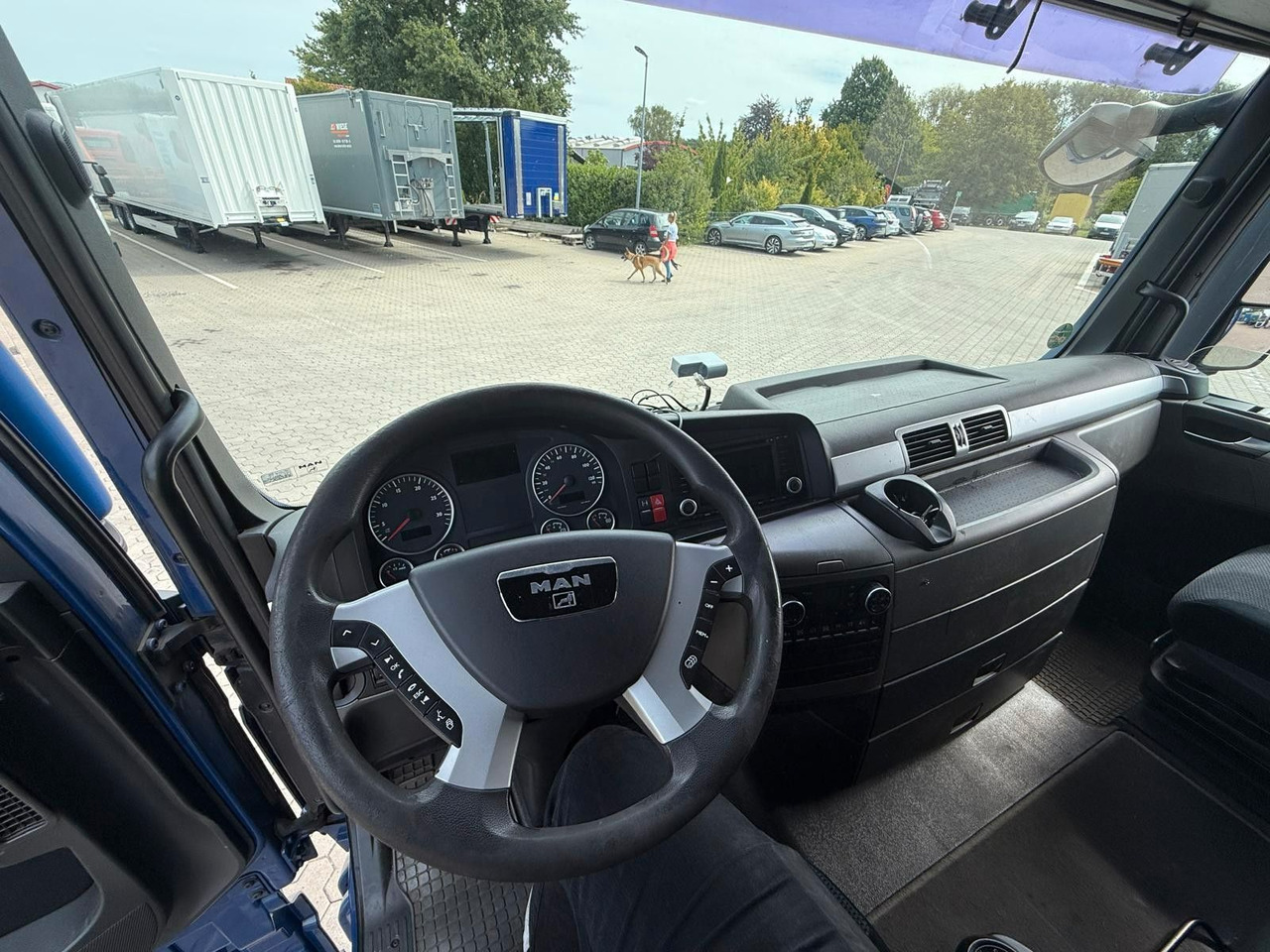 Přepravník nápojů MAN TGA mit Kofferaufbau/Getränkeaufbau + Anhänger: obrázok 8