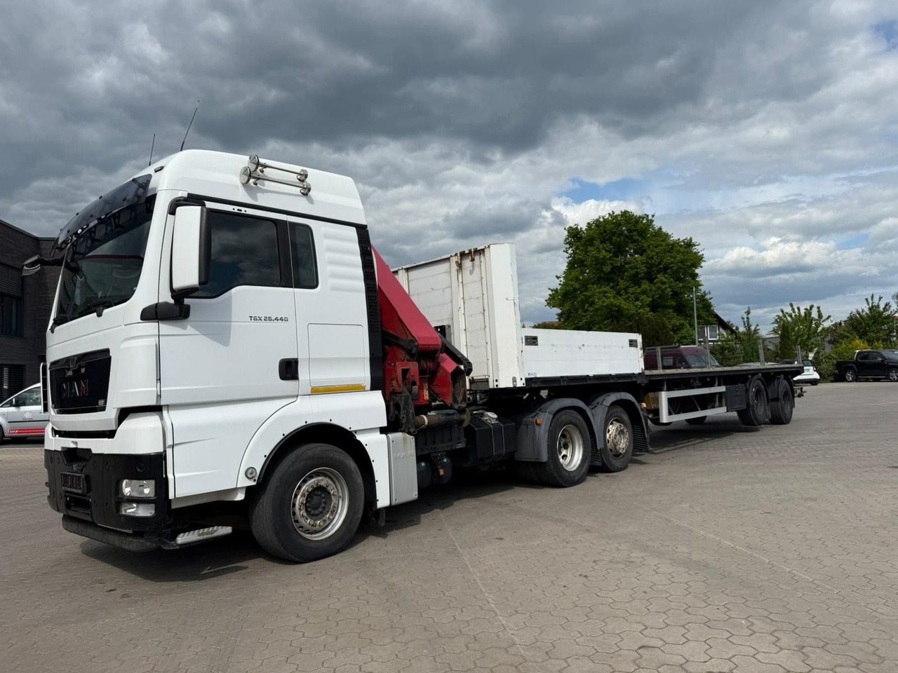 MAN TGX 26.440 6x2 mit HMF 3000-5 Kran - Auto s hydraulickou rukou: obrázok 2 MAN TGX 26.440 6x2 mit HMF 3000-5 Kran - Auto s hydraulickou rukou: obrázok 2