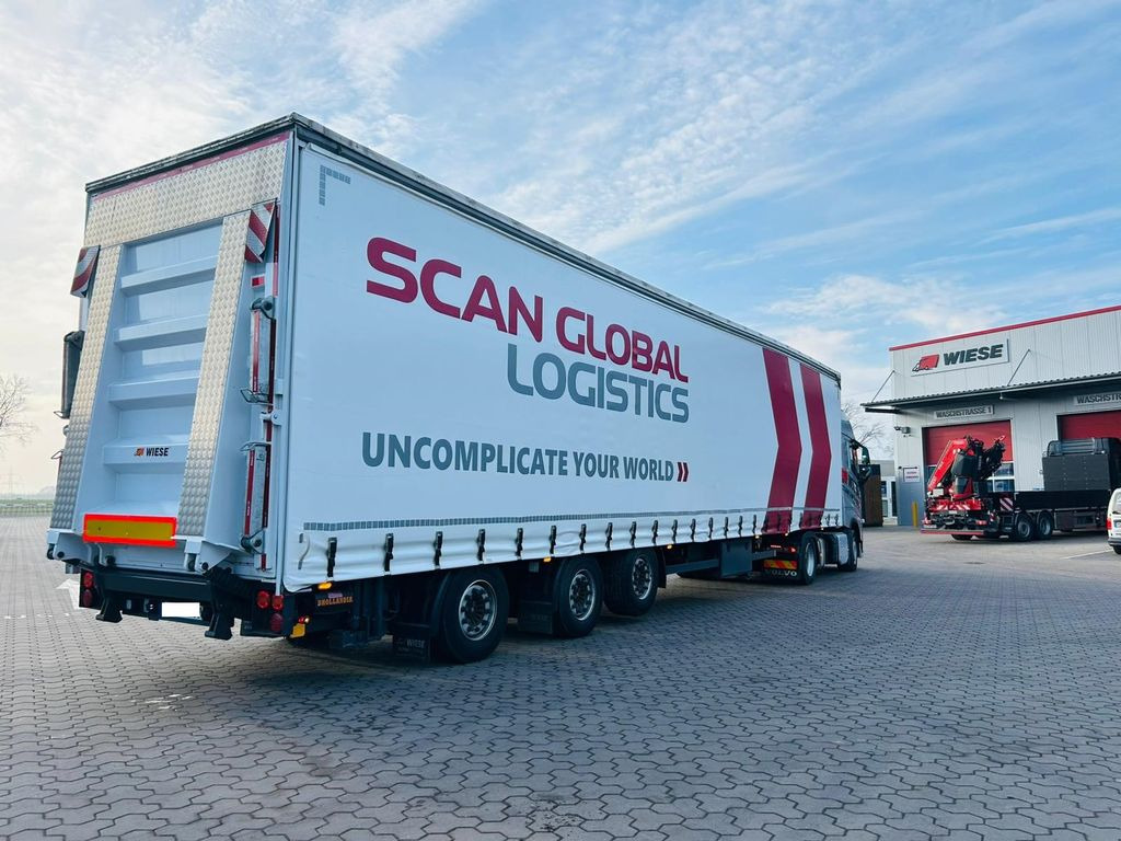 Mega Gabelstaplertransporter Ladebordwand9t - Náves podvalník: obrázok 2 Mega Gabelstaplertransporter Ladebordwand9t - Náves podvalník: obrázok 2