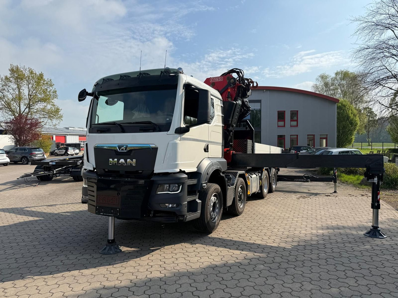 MAN 35.520 8x4 Fassi F800 RA2.28 OHNE ABSTÜTZÜBERWA. - Ťahač: obrázok 5 MAN 35.520 8x4 Fassi F800 RA2.28 OHNE ABSTÜTZÜBERWA. - Ťahač: obrázok 5
