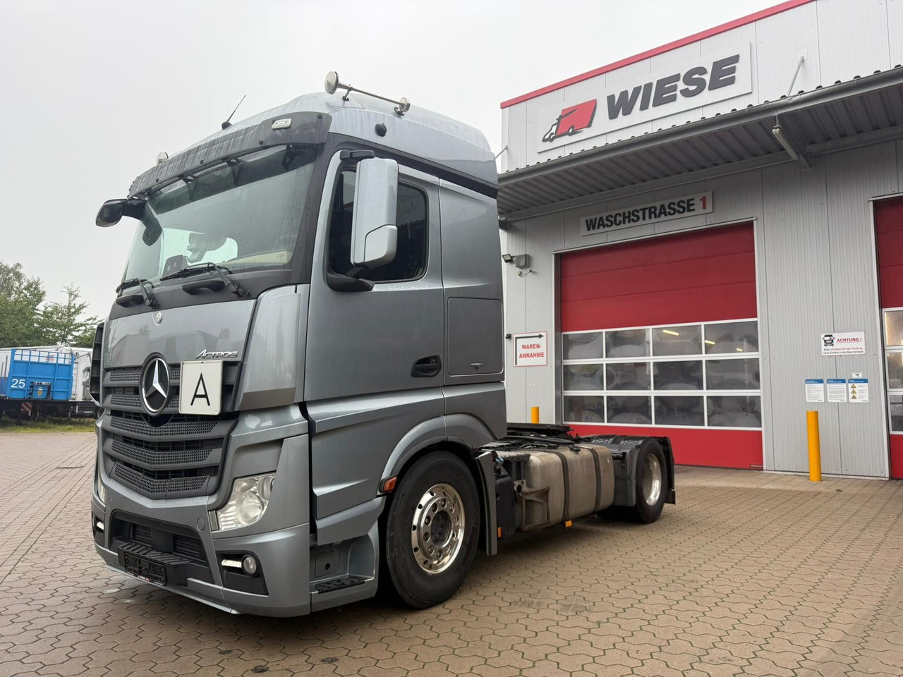 Mercedes-Benz Actros 1851 LS 4x2 Hydraulik Alu Felgen - Ťahač: obrázok 2 Mercedes-Benz Actros 1851 LS 4x2 Hydraulik Alu Felgen - Ťahač: obrázok 2