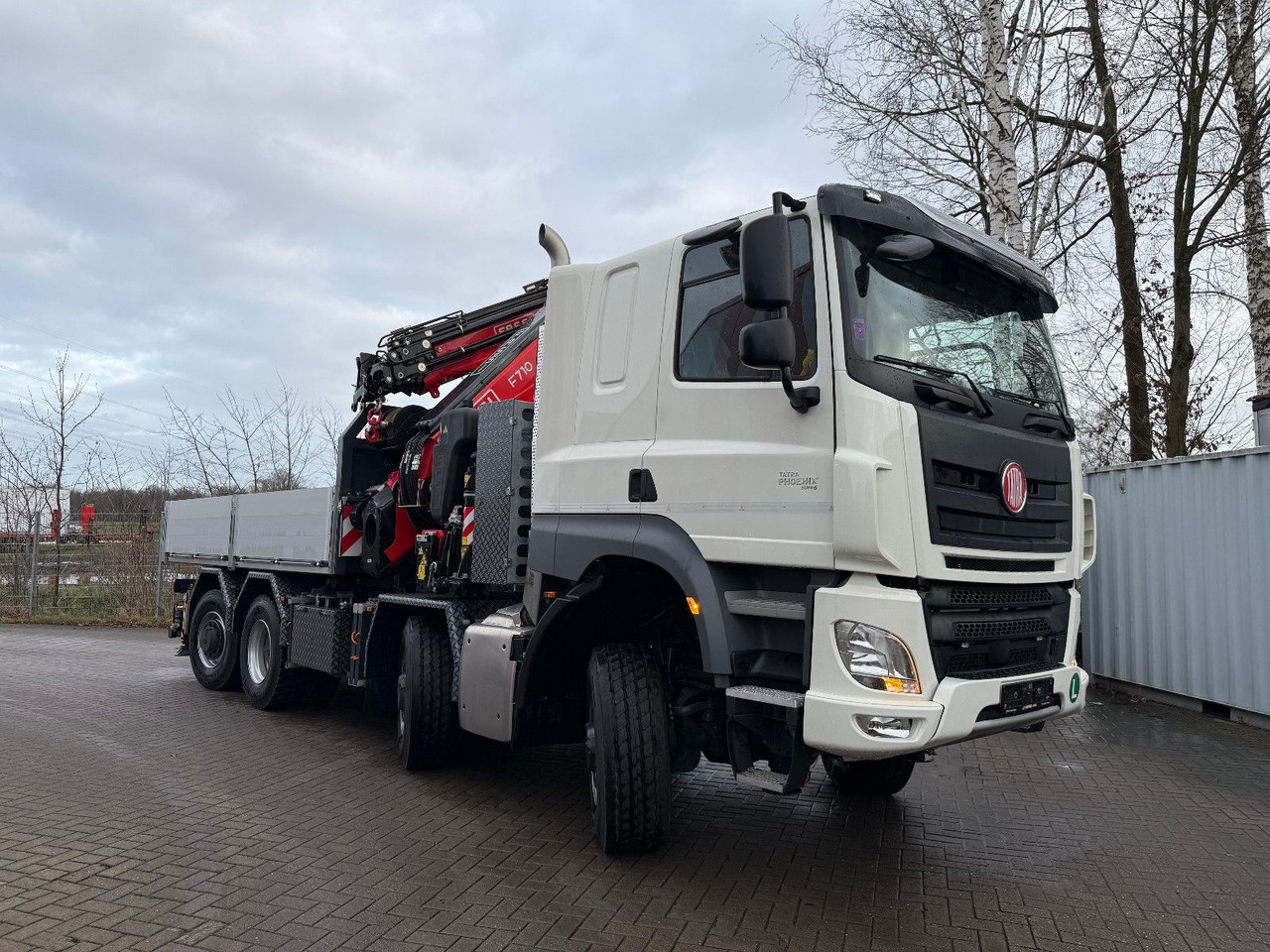 Tatra 41.500 8x8 Phoenix Fassi F710 Kran - Valníkový/ Plošinový nákladný automobil, Auto s hydraulickou rukou: obrázok 2 Tatra 41.500 8x8 Phoenix Fassi F710 Kran - Valníkový/ Plošinový nákladný automobil, Auto s hydraulickou rukou: obrázok 2