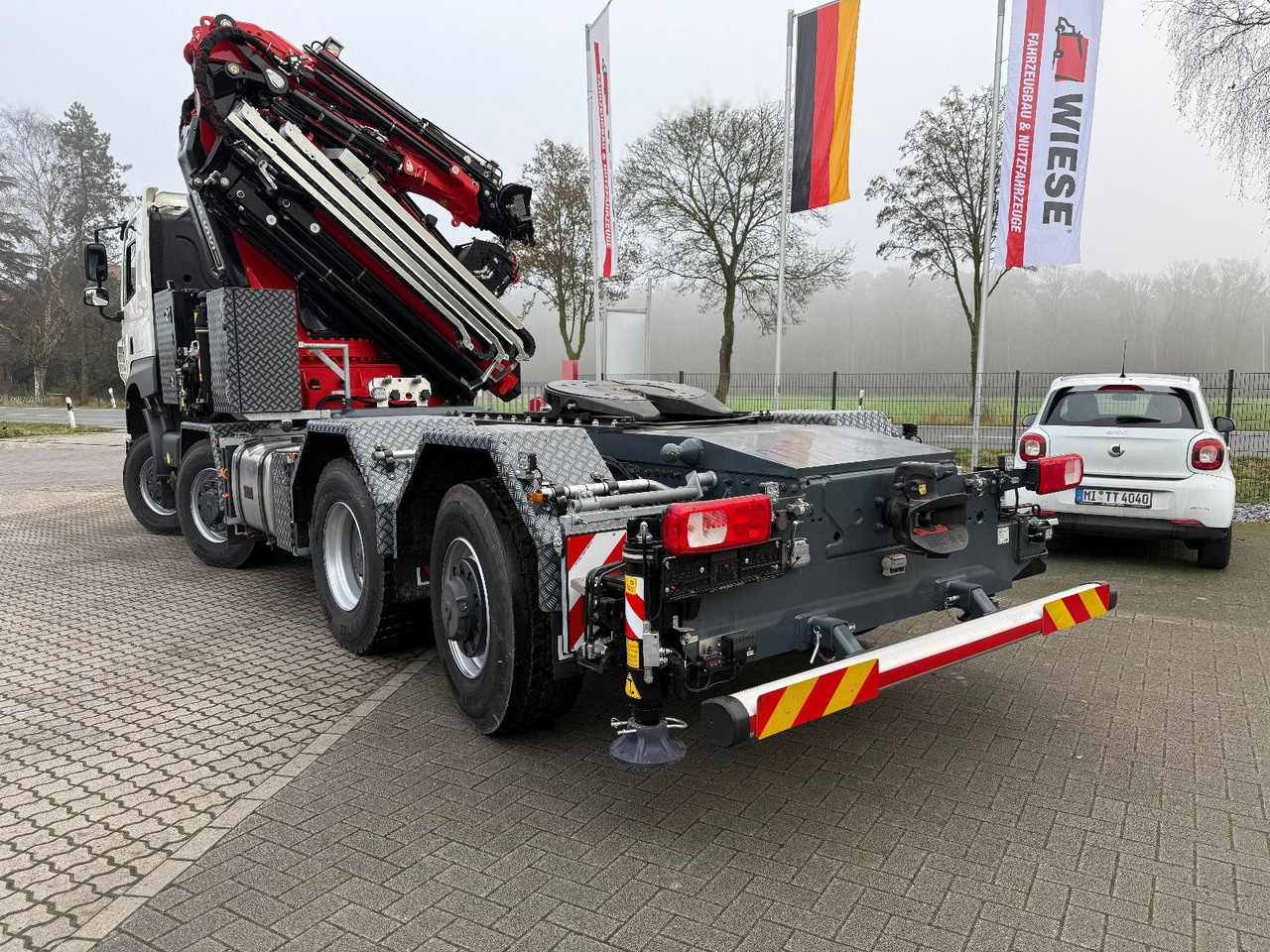Tatra 41.500 8x8 Phoenix Fassi F710 Kran - Valníkový/ Plošinový nákladný automobil, Auto s hydraulickou rukou: obrázok 1 Tatra 41.500 8x8 Phoenix Fassi F710 Kran - Valníkový/ Plošinový nákladný automobil, Auto s hydraulickou rukou: obrázok 1