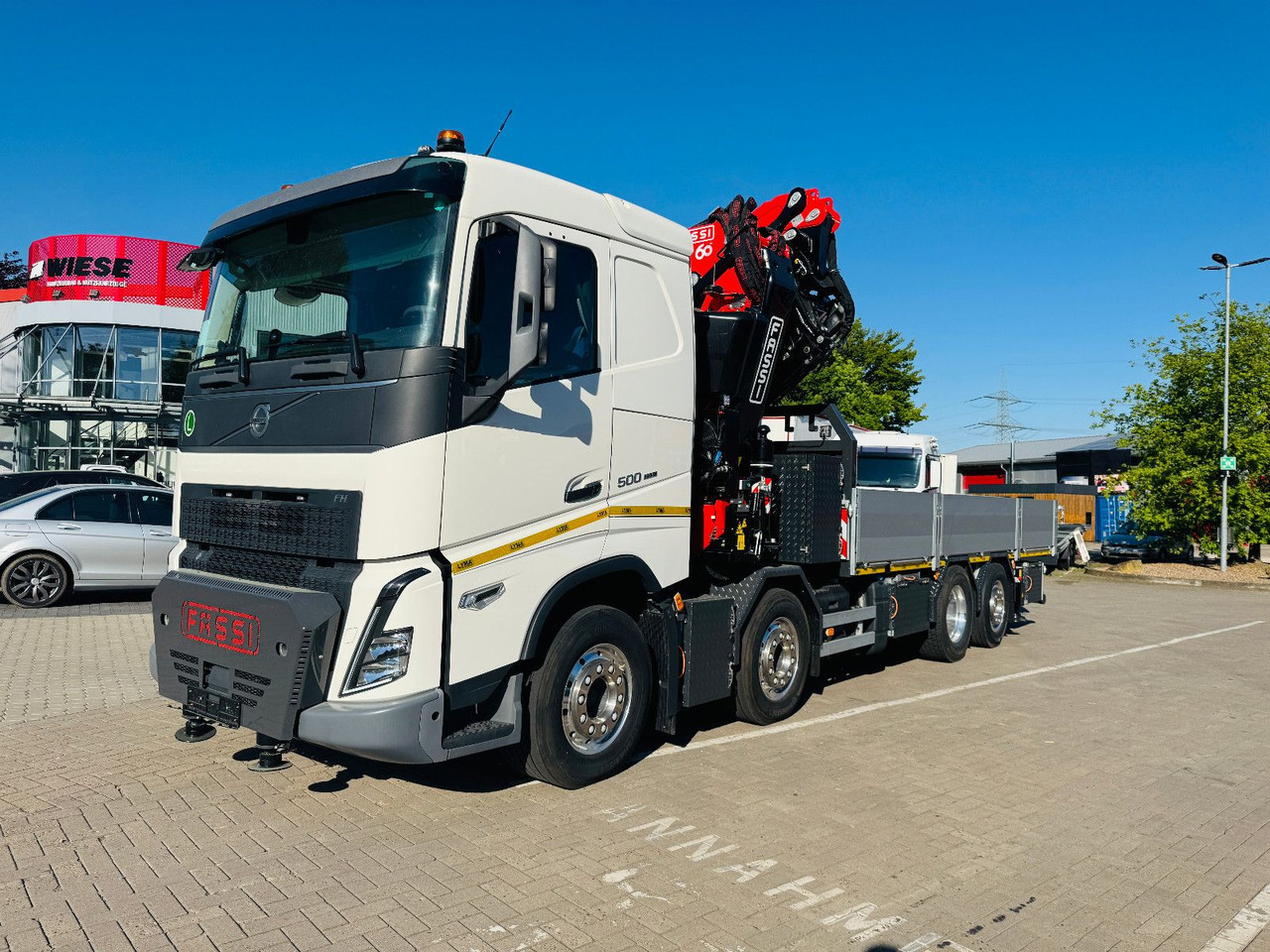 Volvo FH 500 8x2 mit F710RA.2.27 L426 und V20 Winde - Valníkový/ Plošinový nákladný automobil, Auto s hydraulickou rukou: obrázok 1 Volvo FH 500 8x2 mit F710RA.2.27 L426 und V20 Winde - Valníkový/ Plošinový nákladný automobil, Auto s hydraulickou rukou: obrázok 1