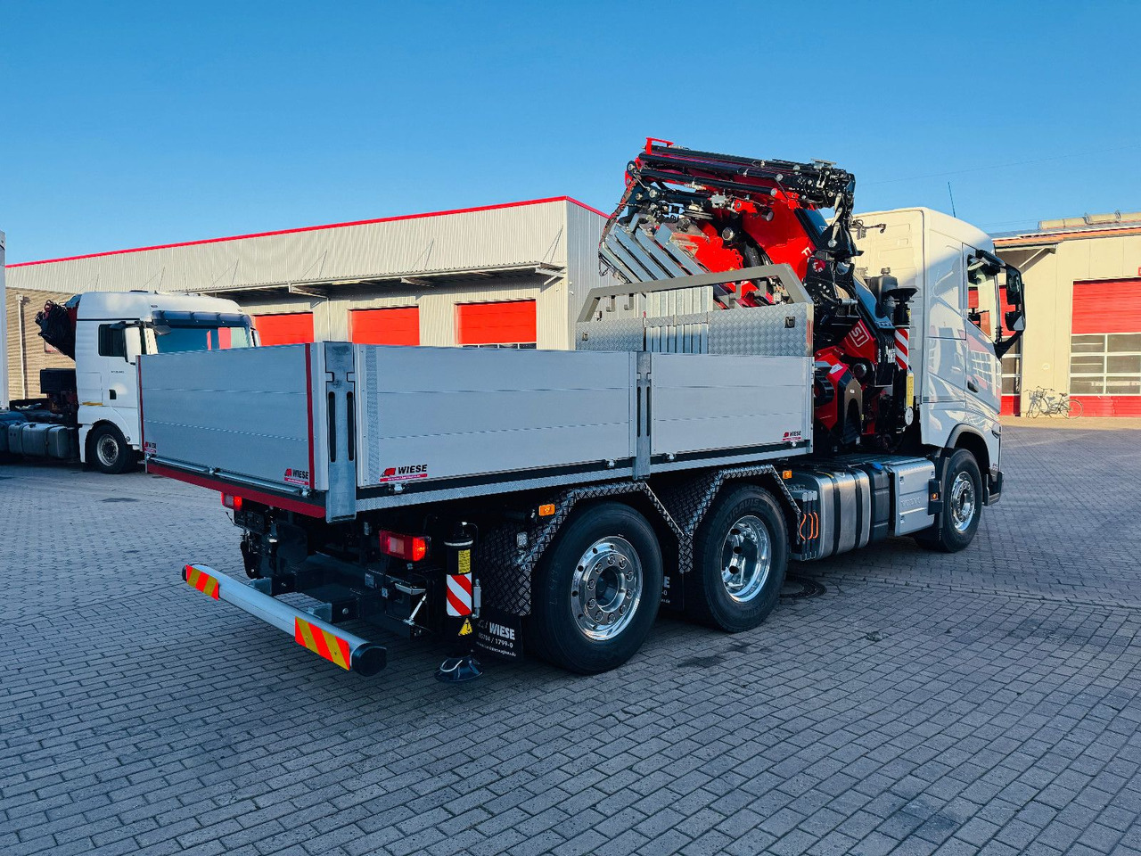 Volvo FH500 6x2 mit Fassi F545 2.27 JIB Winde sofort - Valníkový/ Plošinový nákladný automobil, Auto s hydraulickou rukou: obrázok 3 Volvo FH500 6x2 mit Fassi F545 2.27 JIB Winde sofort - Valníkový/ Plošinový nákladný automobil, Auto s hydraulickou rukou: obrázok 3