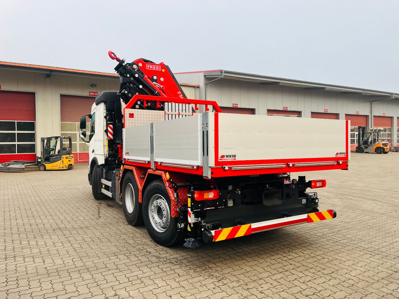 Volvo FMX 540 6x2 mit F545RA.2.28 - Auto s hydraulickou rukou: obrázok 4 Volvo FMX 540 6x2 mit F545RA.2.28 - Auto s hydraulickou rukou: obrázok 4