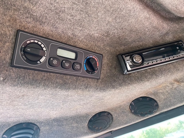 MASSEY FERGUSON 7495 VT - Traktor: obrázok 3 MASSEY FERGUSON 7495 VT - Traktor: obrázok 3