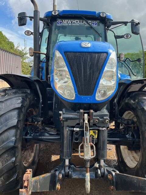 New Holland T7.220 - Traktor: obrázok 1 New Holland T7.220 - Traktor: obrázok 1