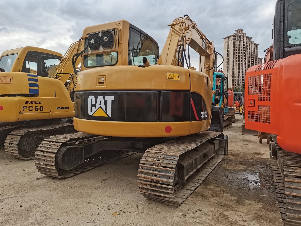 CATERPILLAR 308C - Mini rýpadlo: obrázok 2 CATERPILLAR 308C - Mini rýpadlo: obrázok 2