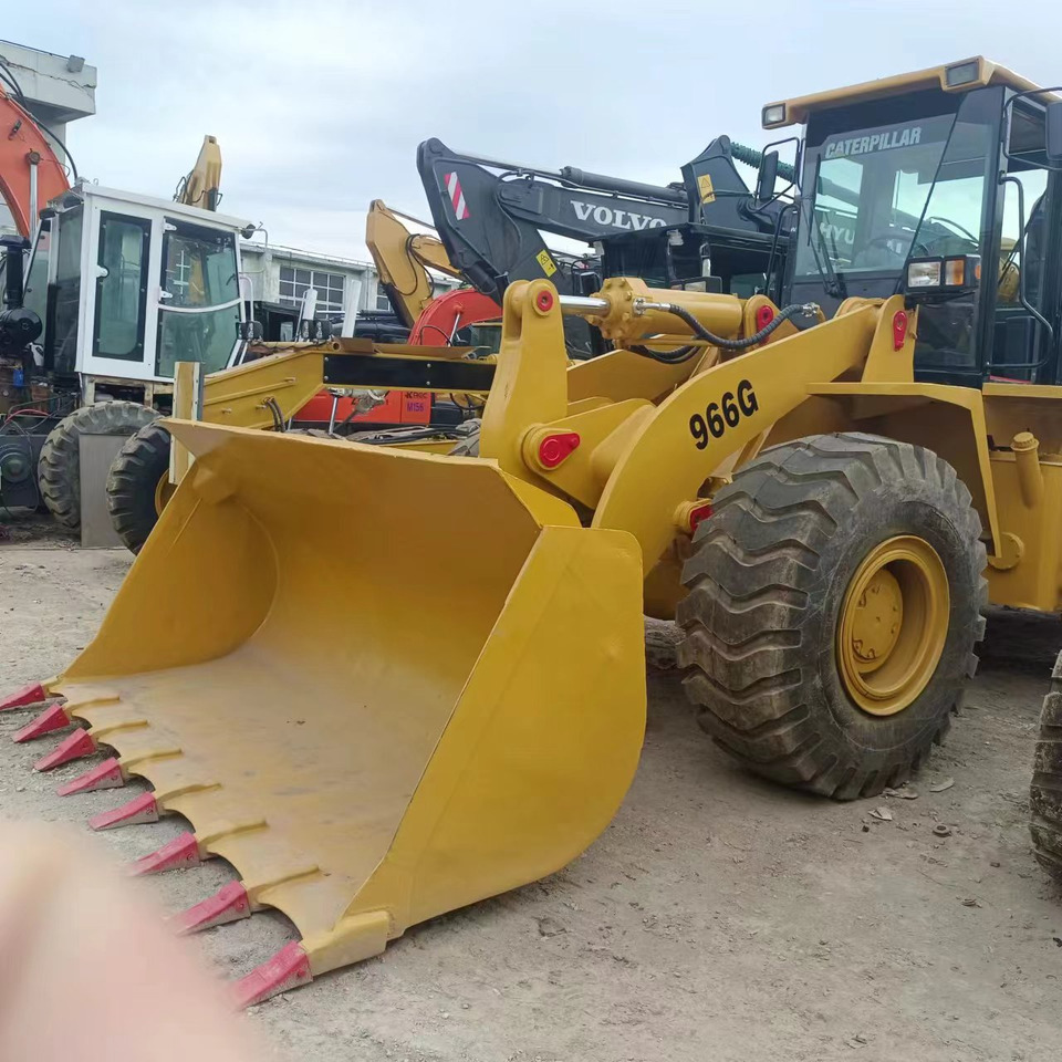 CATERPILLAR 966G - Kolesový nakladač: obrázok 3 CATERPILLAR 966G - Kolesový nakladač: obrázok 3