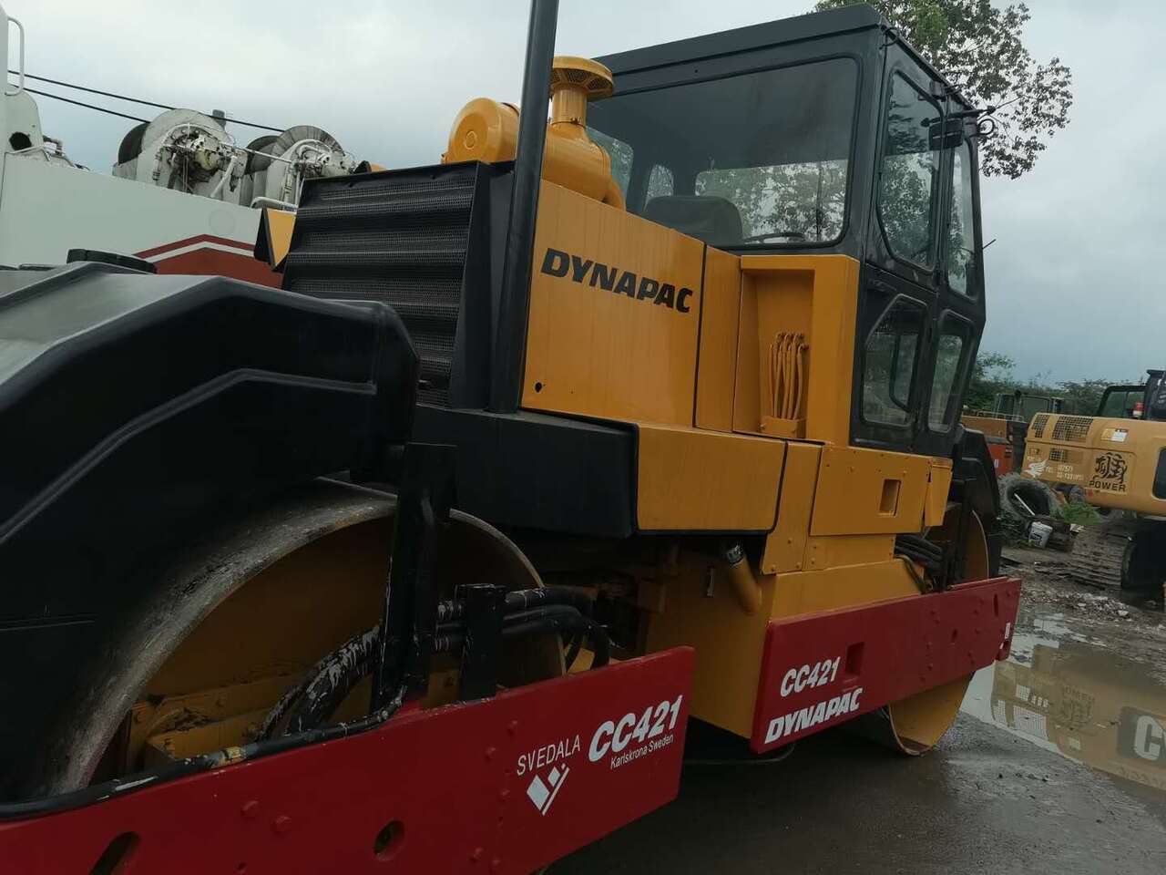 DYNAPAC CC421 - Valec: obrázok 2 DYNAPAC CC421 - Valec: obrázok 2