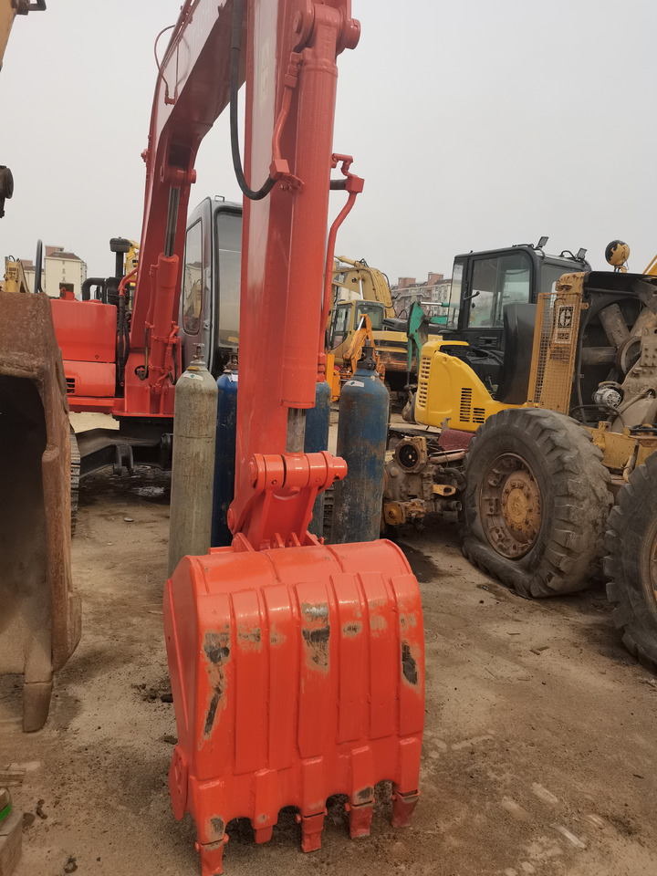 HITACHI EX60 - Pásové rýpadlo: obrázok 4 HITACHI EX60 - Pásové rýpadlo: obrázok 4