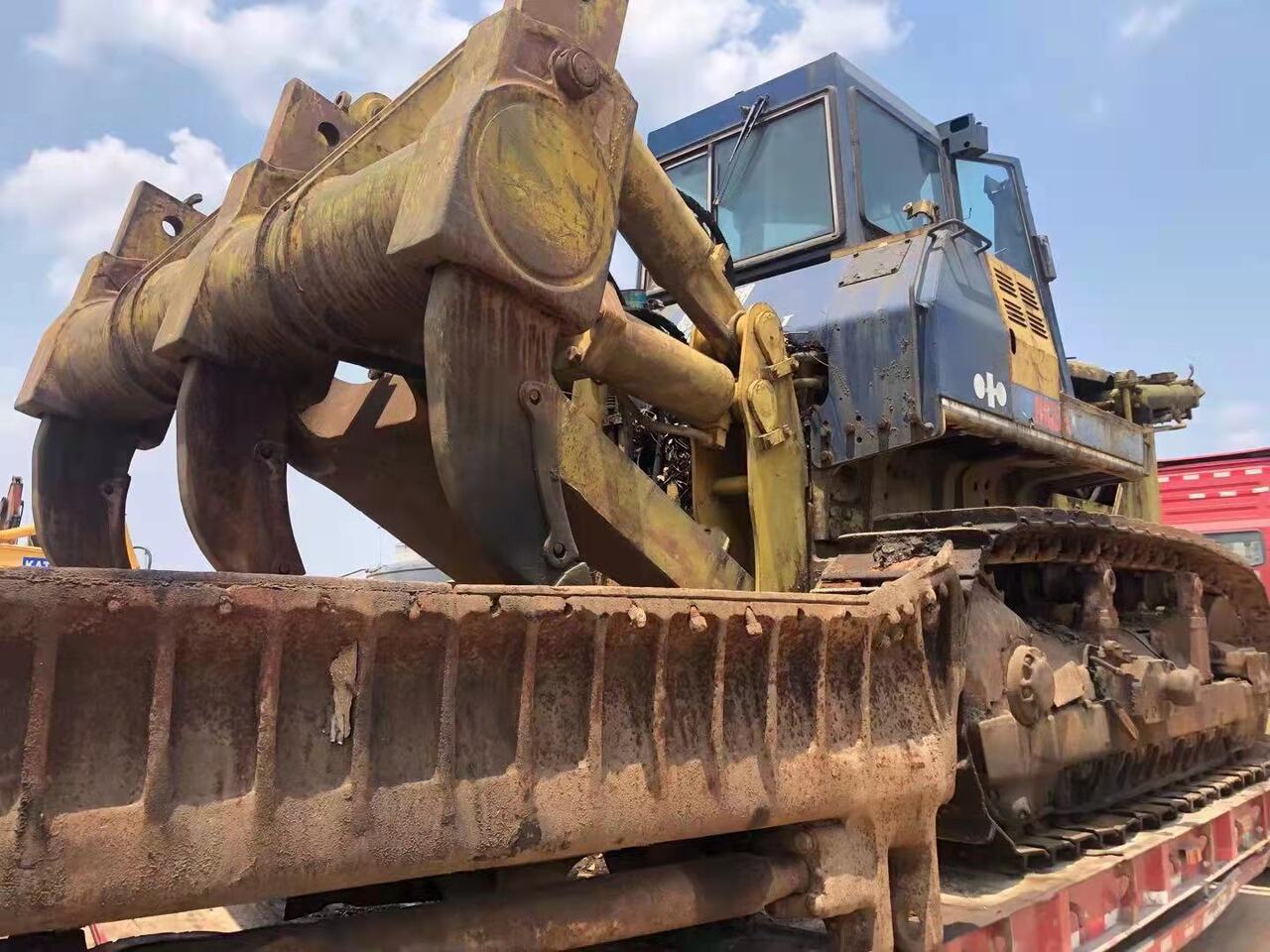 KOMATSU D155A-2 - Buldozér: obrázok 3 KOMATSU D155A-2 - Buldozér: obrázok 3