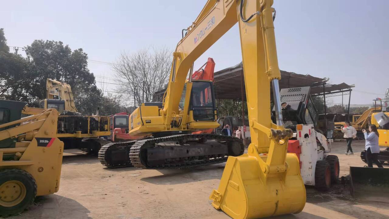 KOMATSU PC300-7 - Pásové rýpadlo: obrázok 2 KOMATSU PC300-7 - Pásové rýpadlo: obrázok 2
