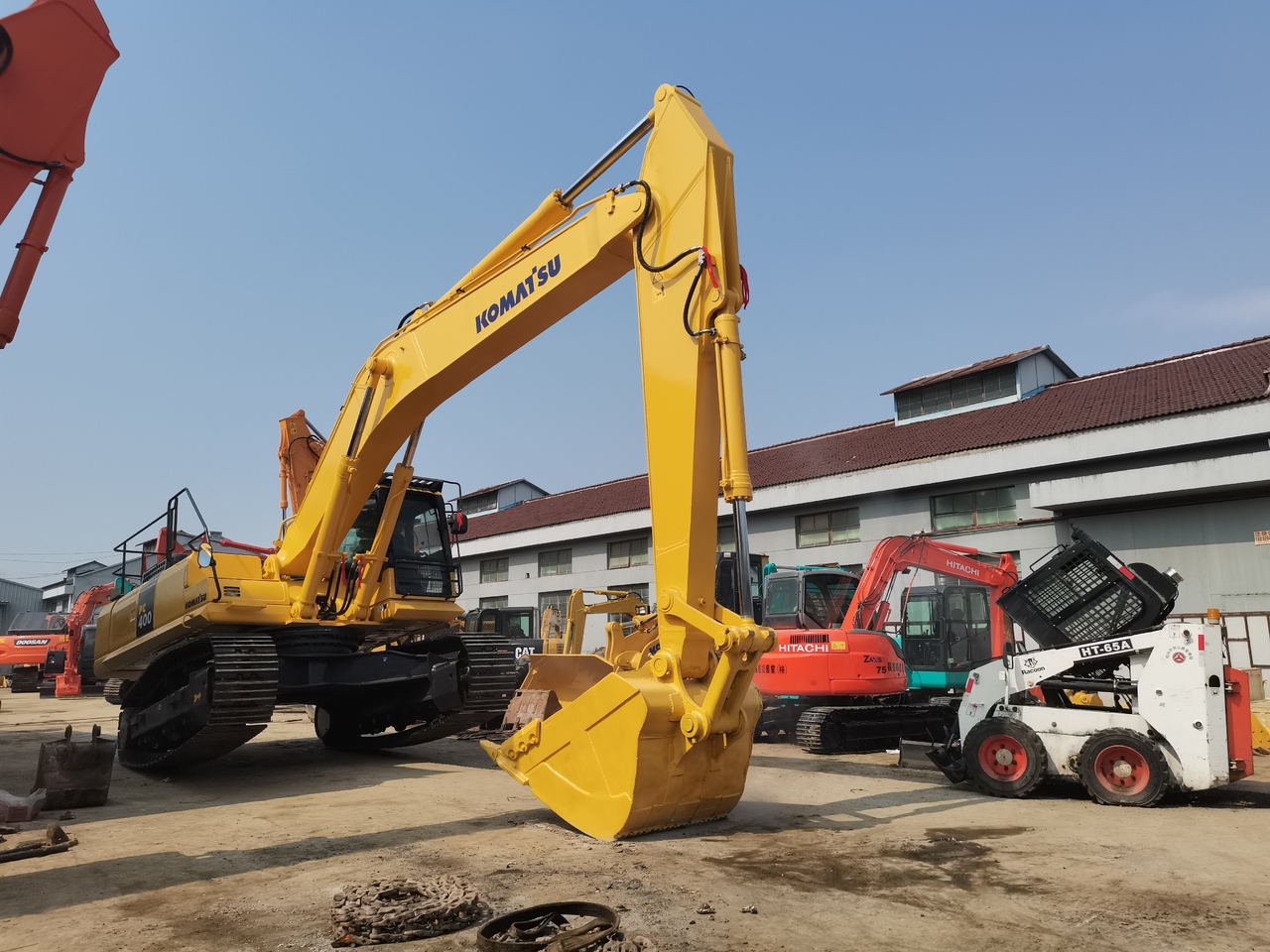 KOMATSU PC400-7 - Pásové rýpadlo: obrázok 4 KOMATSU PC400-7 - Pásové rýpadlo: obrázok 4