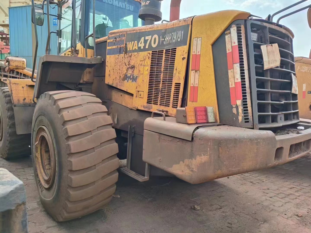 KOMATSU WA470-6 - Kolesový nakladač: obrázok 4 KOMATSU WA470-6 - Kolesový nakladač: obrázok 4