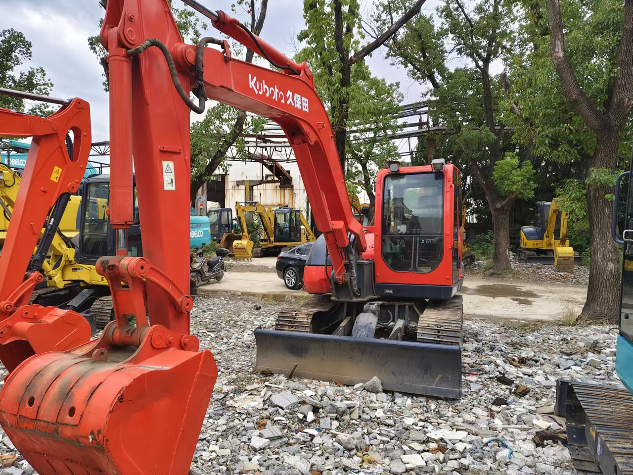 KUBOTA KX185-3 - Rýpadlo: obrázok 5 KUBOTA KX185-3 - Rýpadlo: obrázok 5