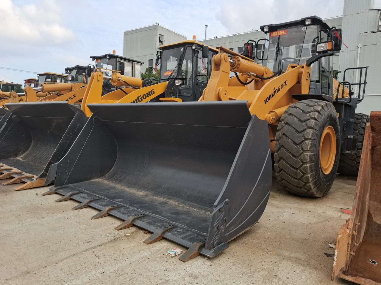 LONKING LG855N - Kolesový nakladač: obrázok 1 LONKING LG855N - Kolesový nakladač: obrázok 1