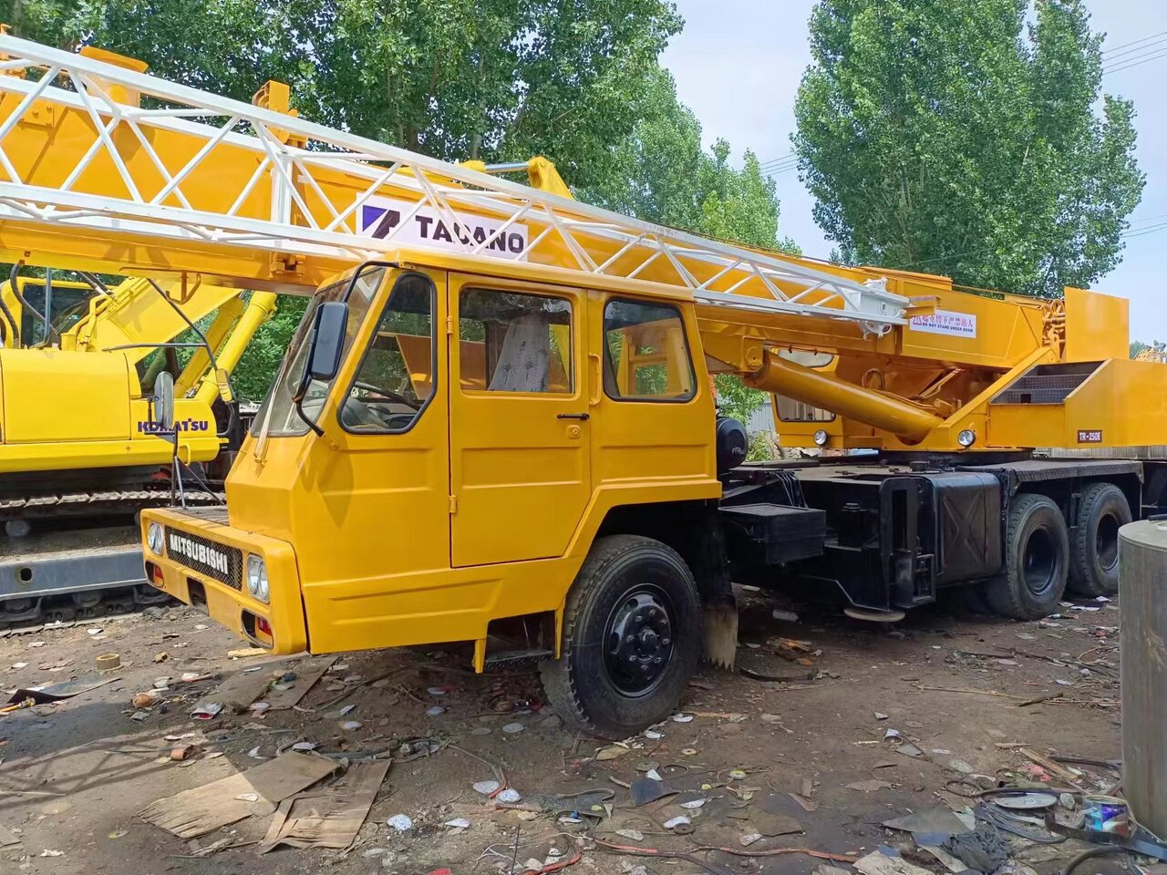 TADANO TR250E - Žeriav: obrázok 2 TADANO TR250E - Žeriav: obrázok 2