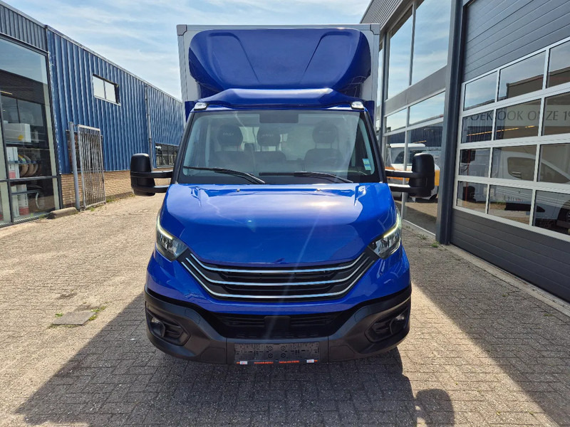 Iveco Daily 35S18 3.0D Koffer/ Xenon/ Airco - Dodávka skriňová nadstavba: obrázok 4 Iveco Daily 35S18 3.0D Koffer/ Xenon/ Airco - Dodávka skriňová nadstavba: obrázok 4