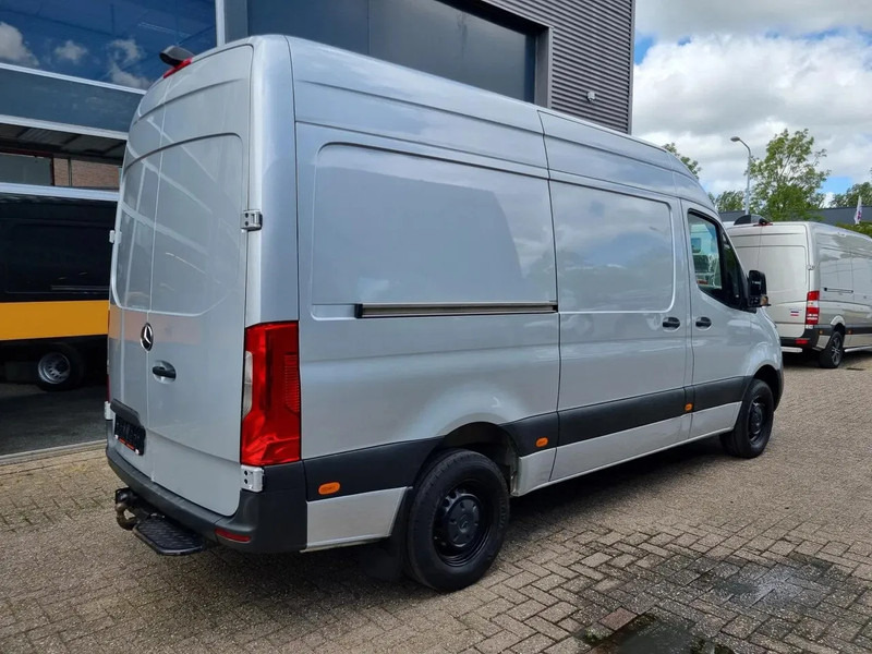 Mercedes-Benz Sprinter 316 CDI 163 PK L2H2 EURO 6C - Furgon: obrázok 2 Mercedes-Benz Sprinter 316 CDI 163 PK L2H2 EURO 6C - Furgon: obrázok 2