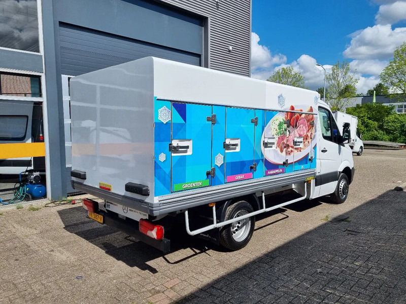 Mercedes-Benz Sprinter 513 CDI COLDCAR EISWAGEN -40C 4+4 TUREN EURO 6 ICECREAM - Chladiarenská dodávka: obrázok 2 Mercedes-Benz Sprinter 513 CDI COLDCAR EISWAGEN -40C 4+4 TUREN EURO 6 ICECREAM - Chladiarenská dodávka: obrázok 2